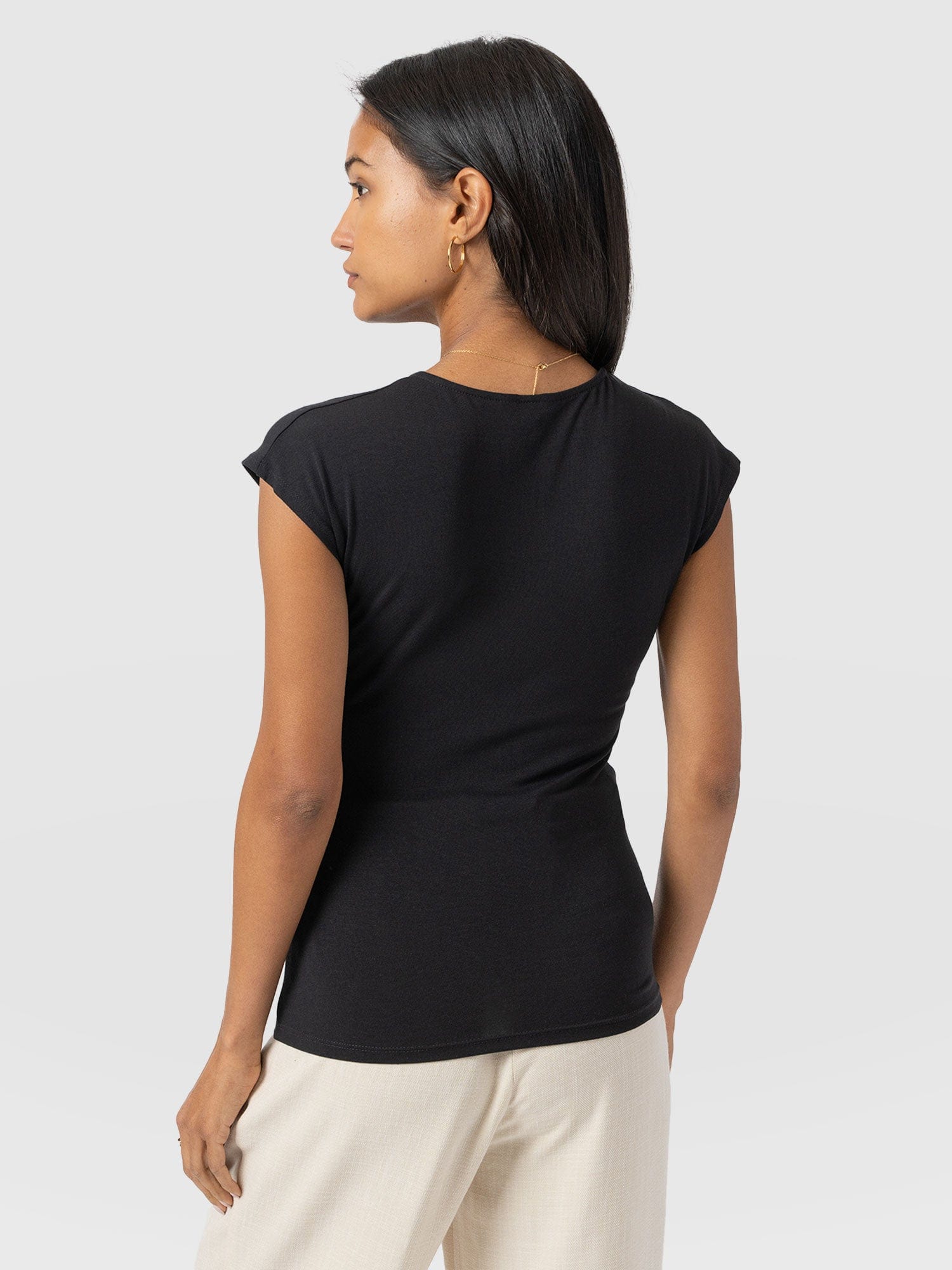 Rosa Wrap Tee Black - Women's T-shirts | Saint + Sofia® USA